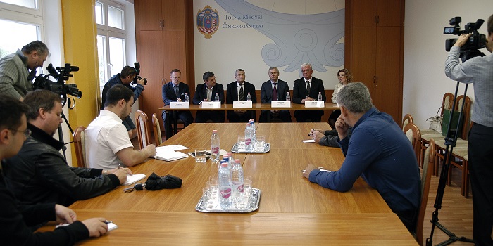 A Közép-Boszniai Kanton vezetői jártak a megyében