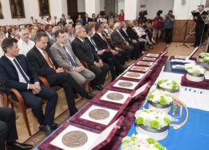 Fehérvári Tamás: értékeket védelmező megyére van szükség