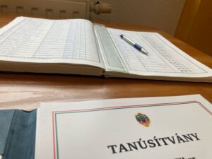 Képzett falu- és tanyagondnokok vehették át okleveleiket