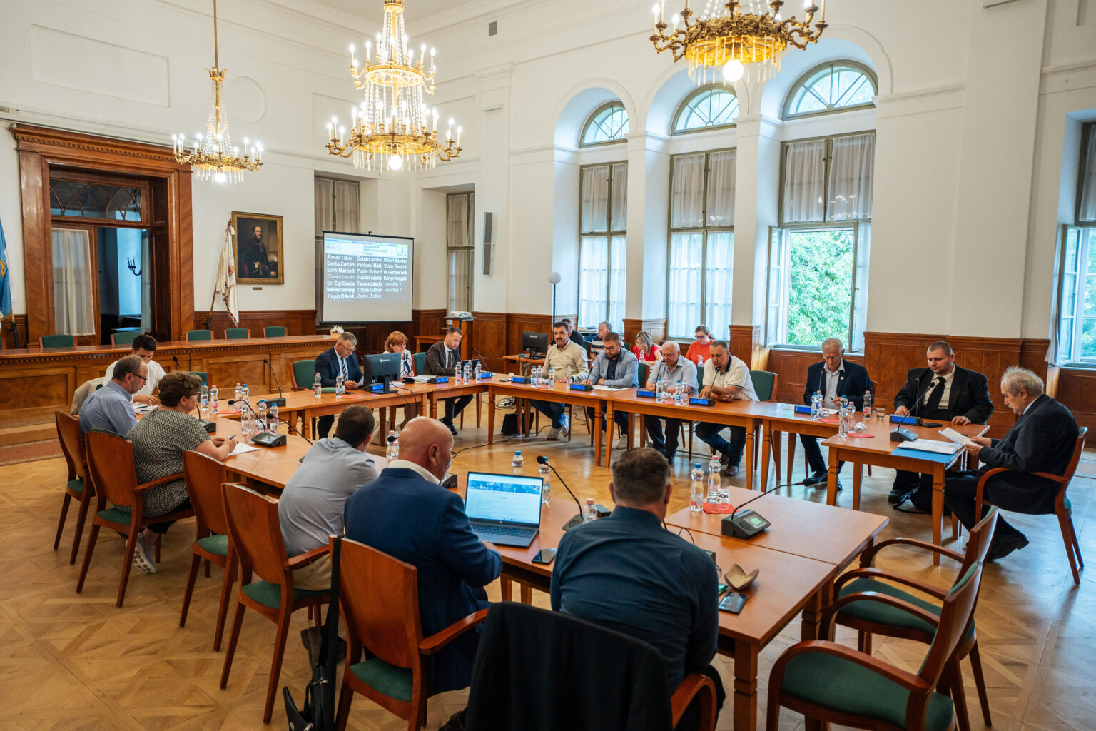 Vármegyei kitüntetői díjak odaítélése