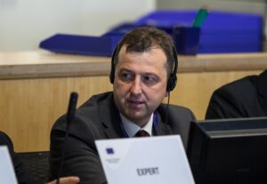 Úton a környezetbarát, elektromos közlekedés felé