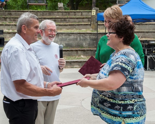 Filóné Ferencz Ibolya, Bonyhád polgármestere fogadja az elnöki gratulációt