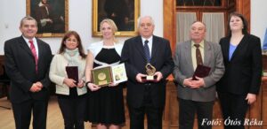 A jó ügy szolgálata elismerést érdemel