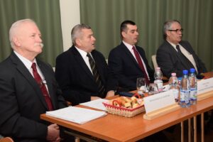 Fehérvári Tamás köszöntötte a Katasztrófavédelem szakembereit